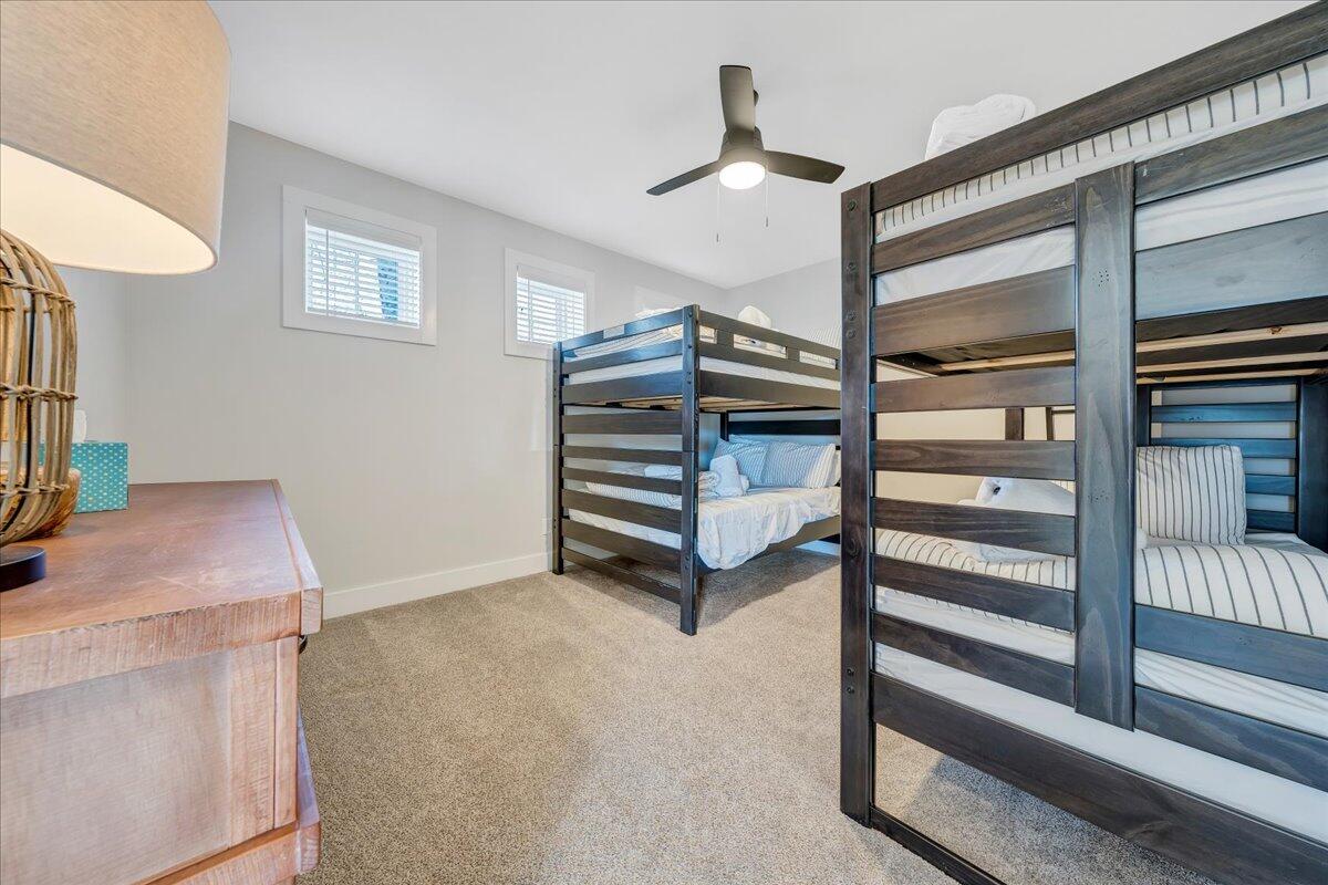 173 Compass Cove CIR