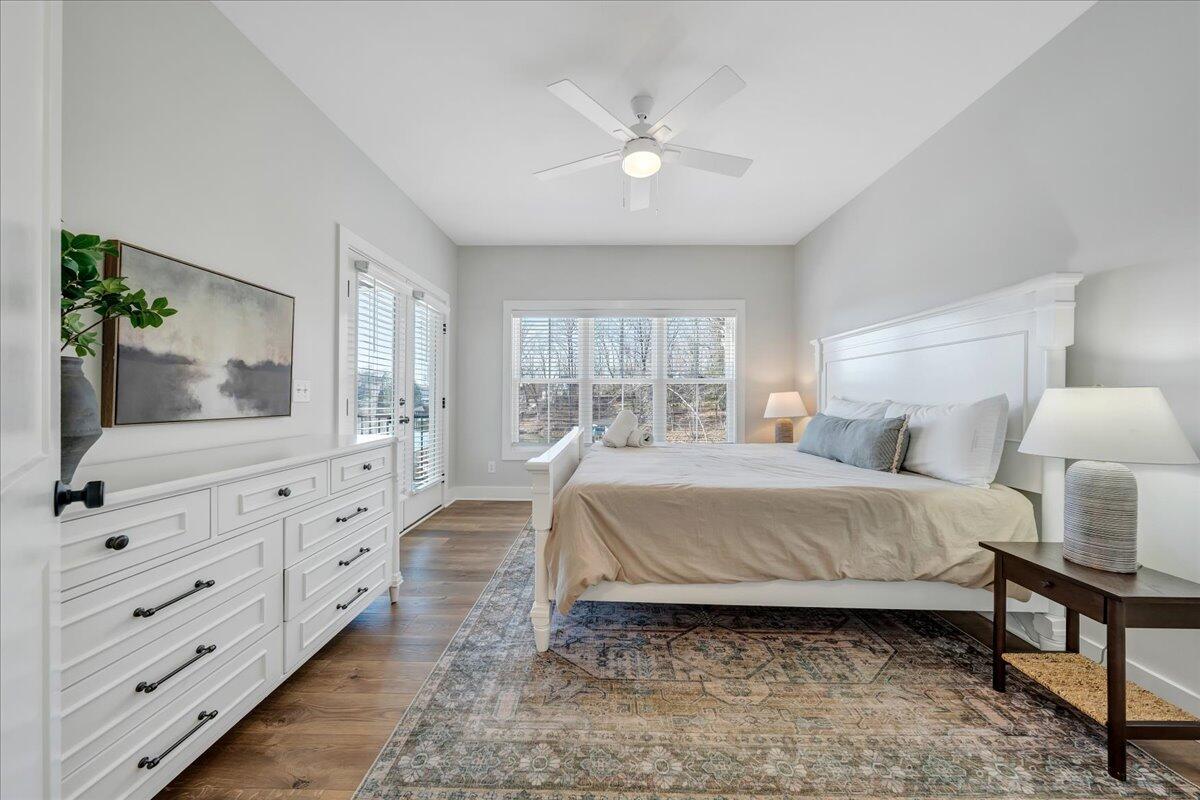 173 Compass Cove CIR