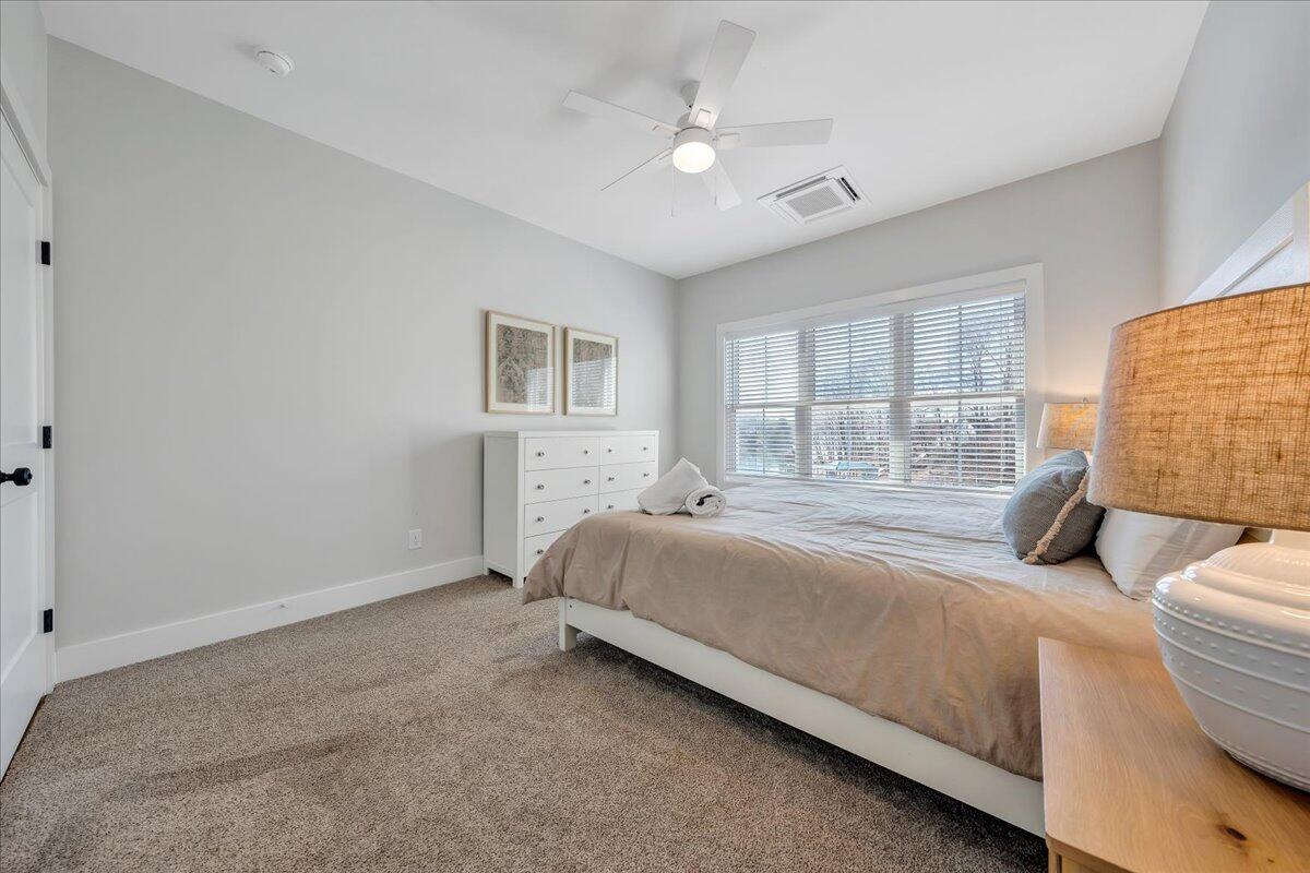 173 Compass Cove CIR