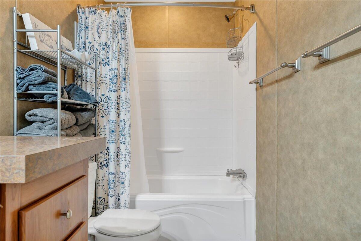1492 Kaseys Lakeview DR