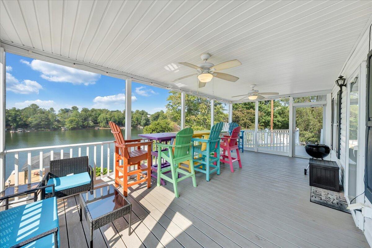 1492 Kaseys Lakeview DR