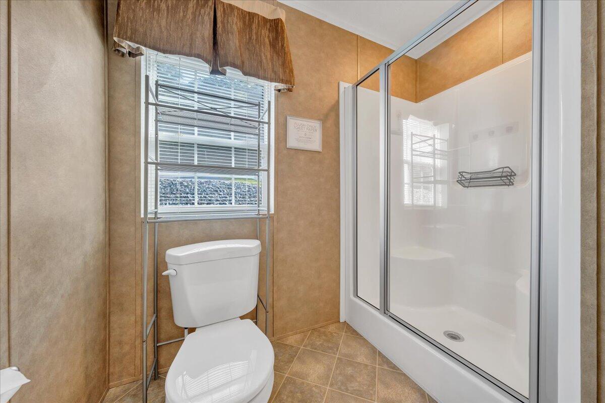 1492 Kaseys Lakeview DR
