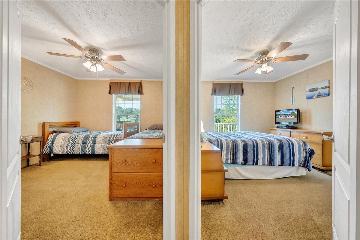 1492 Kaseys Lakeview DR