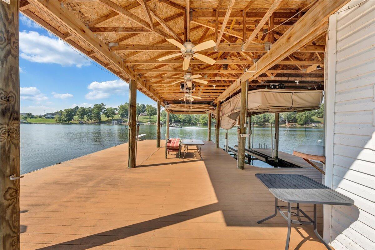1492 Kaseys Lakeview DR