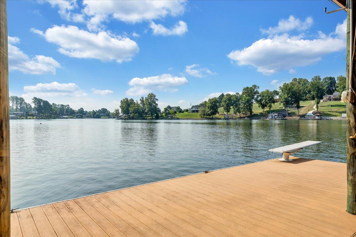 1492 Kaseys Lakeview DR