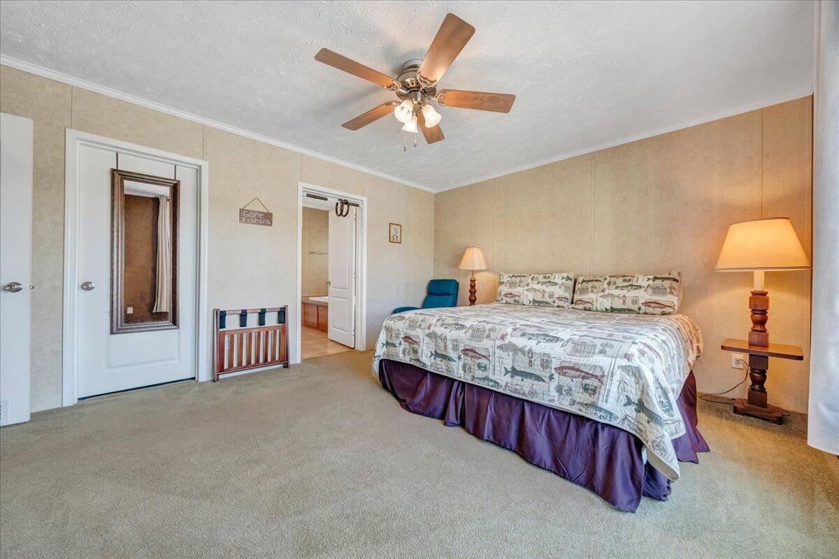 1492 Kaseys Lakeview DR
