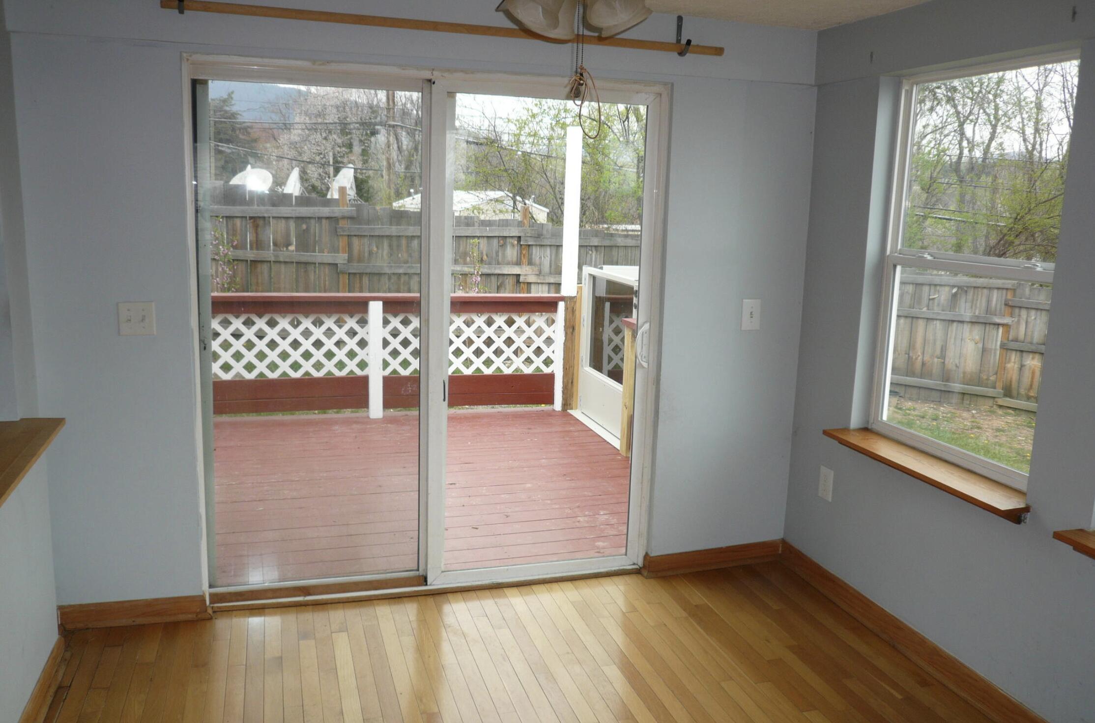803 Craig AVE