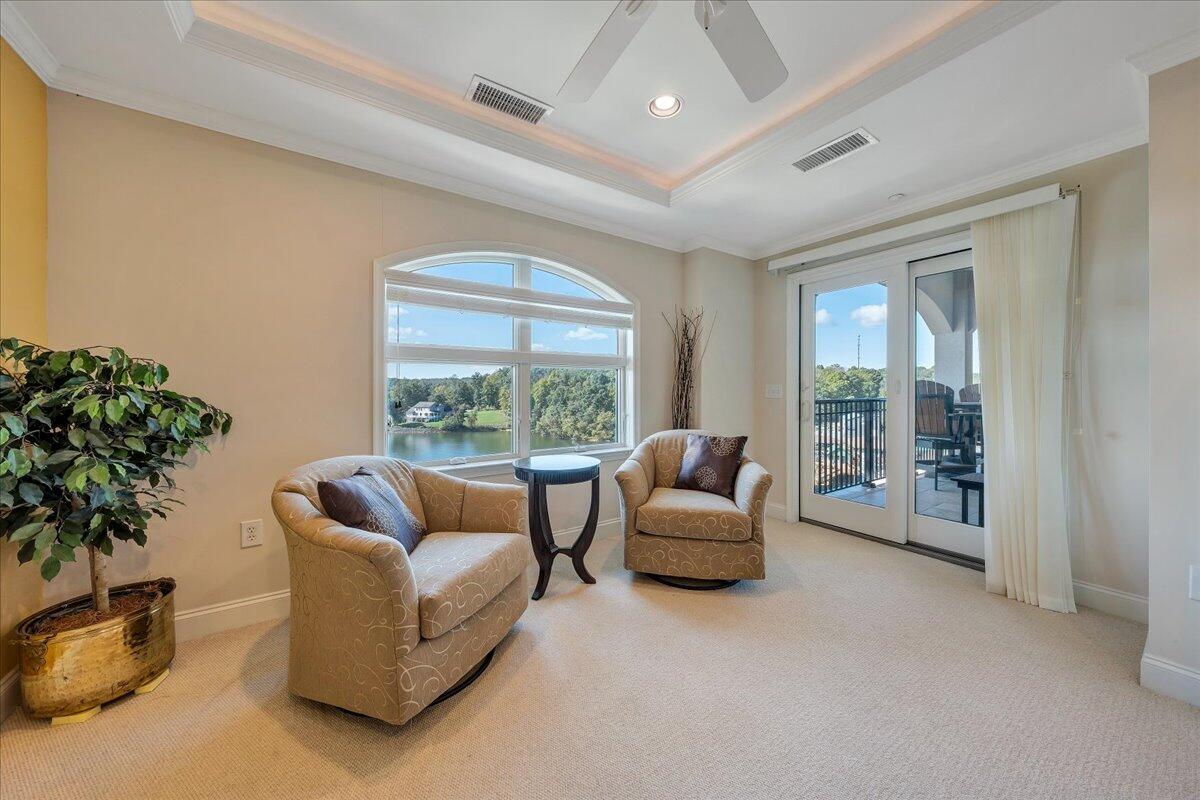 100 Bridgewater Pointe PL Unit: 602