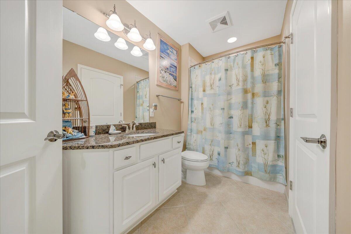 100 Bridgewater Pointe PL Unit: 602
