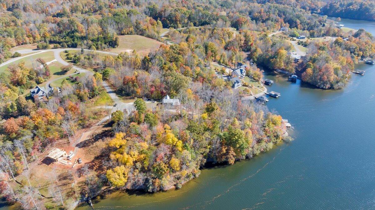 Lot 25 Water Edge PT