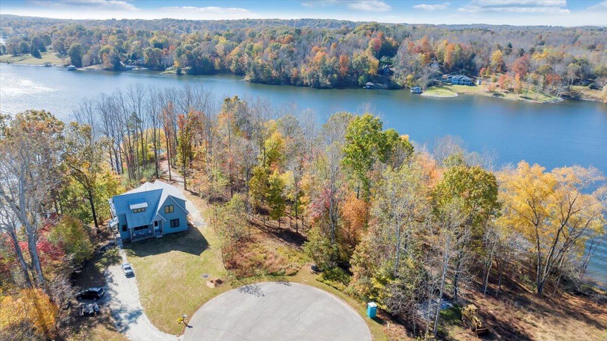 Lot 25 Water Edge PT