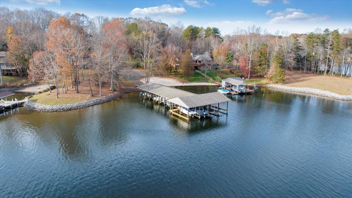 30 Rhonda DR
