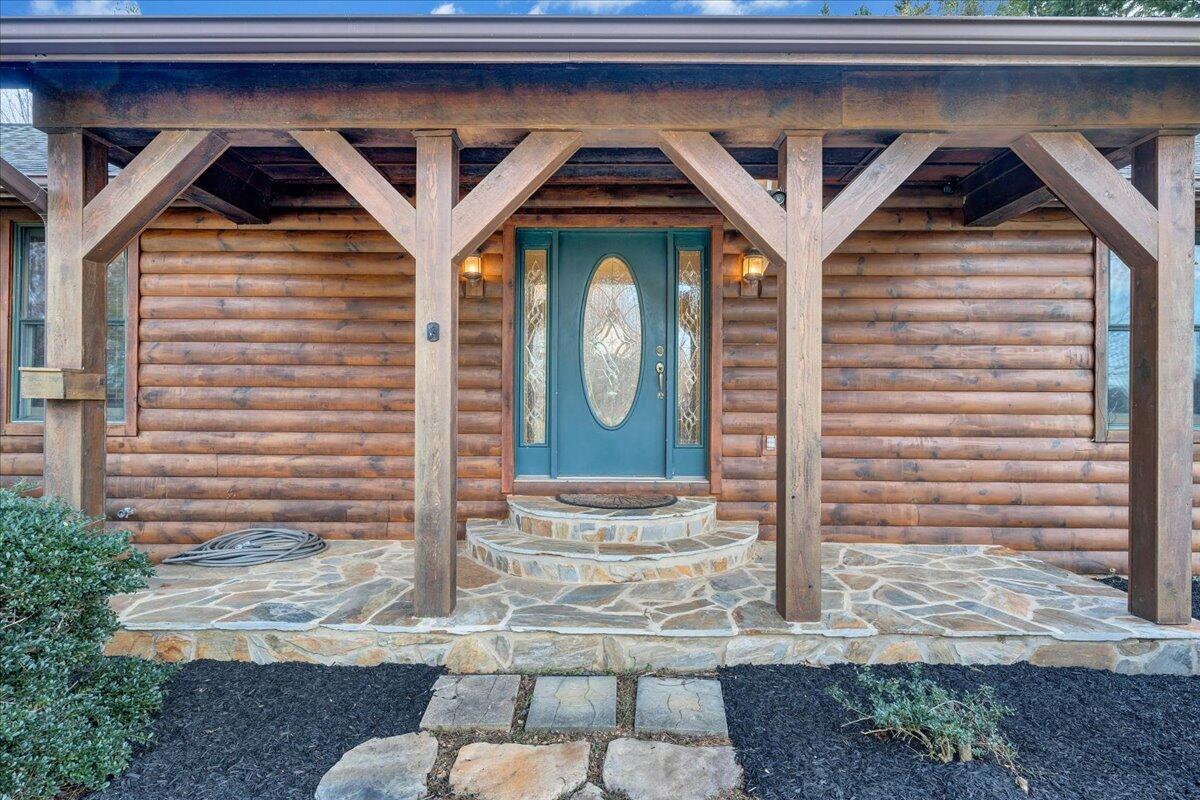 30 Rhonda DR