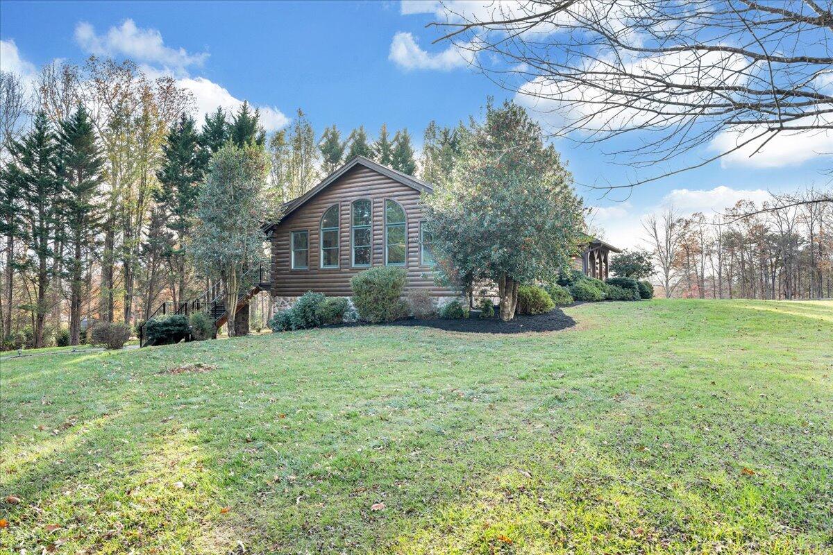 30 Rhonda DR