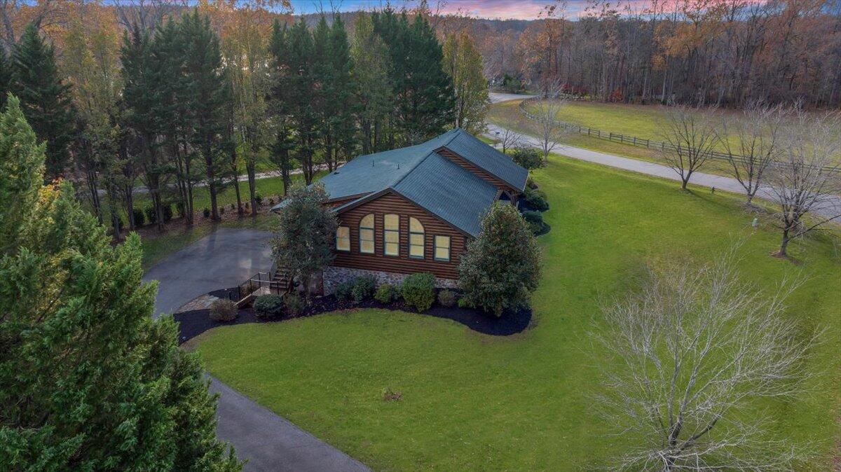 30 Rhonda DR