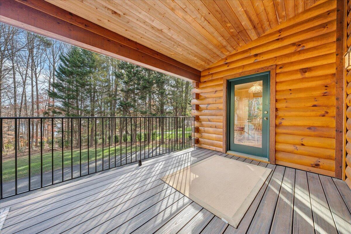 30 Rhonda DR
