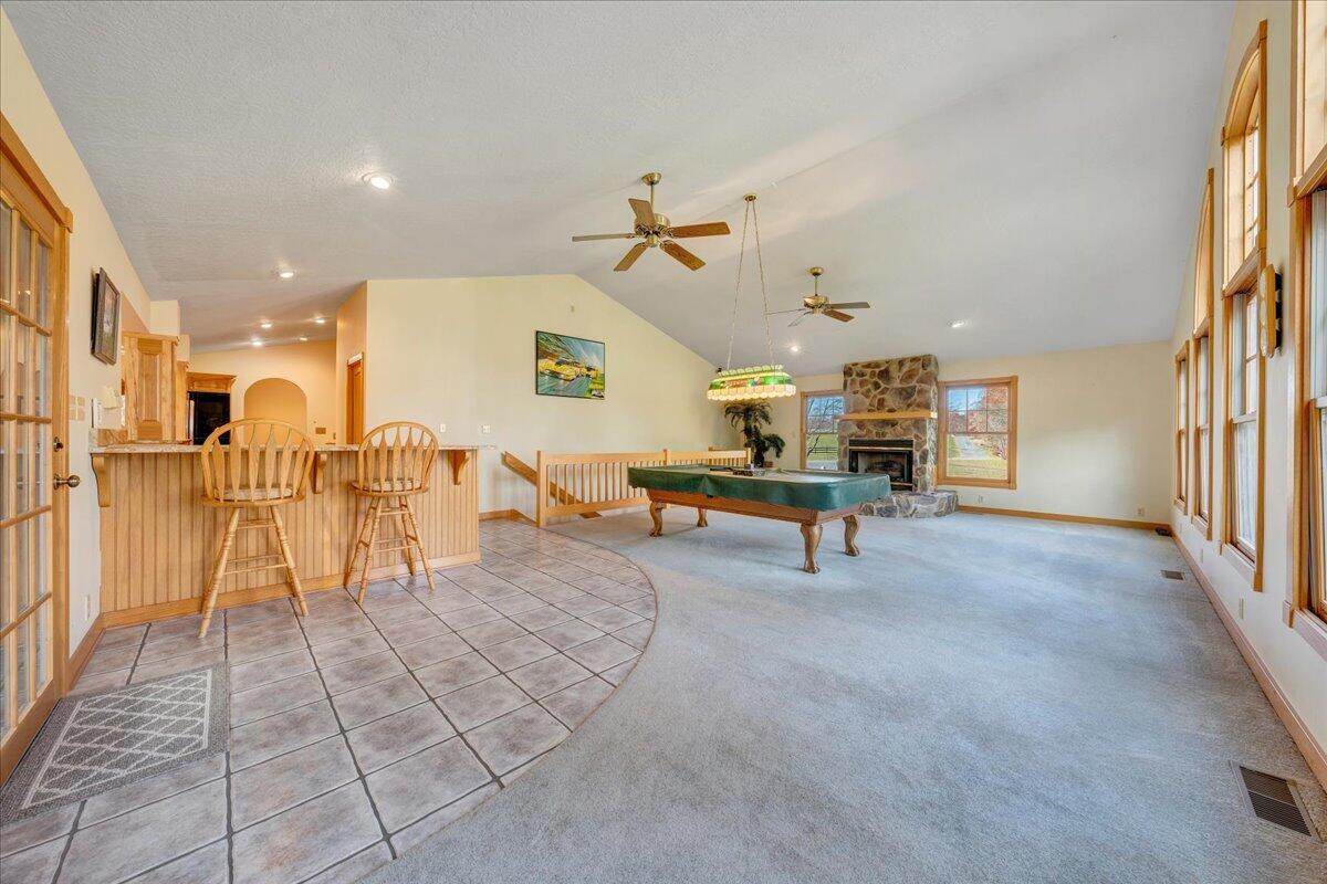 30 Rhonda DR