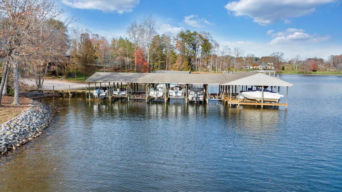 30 Rhonda DR