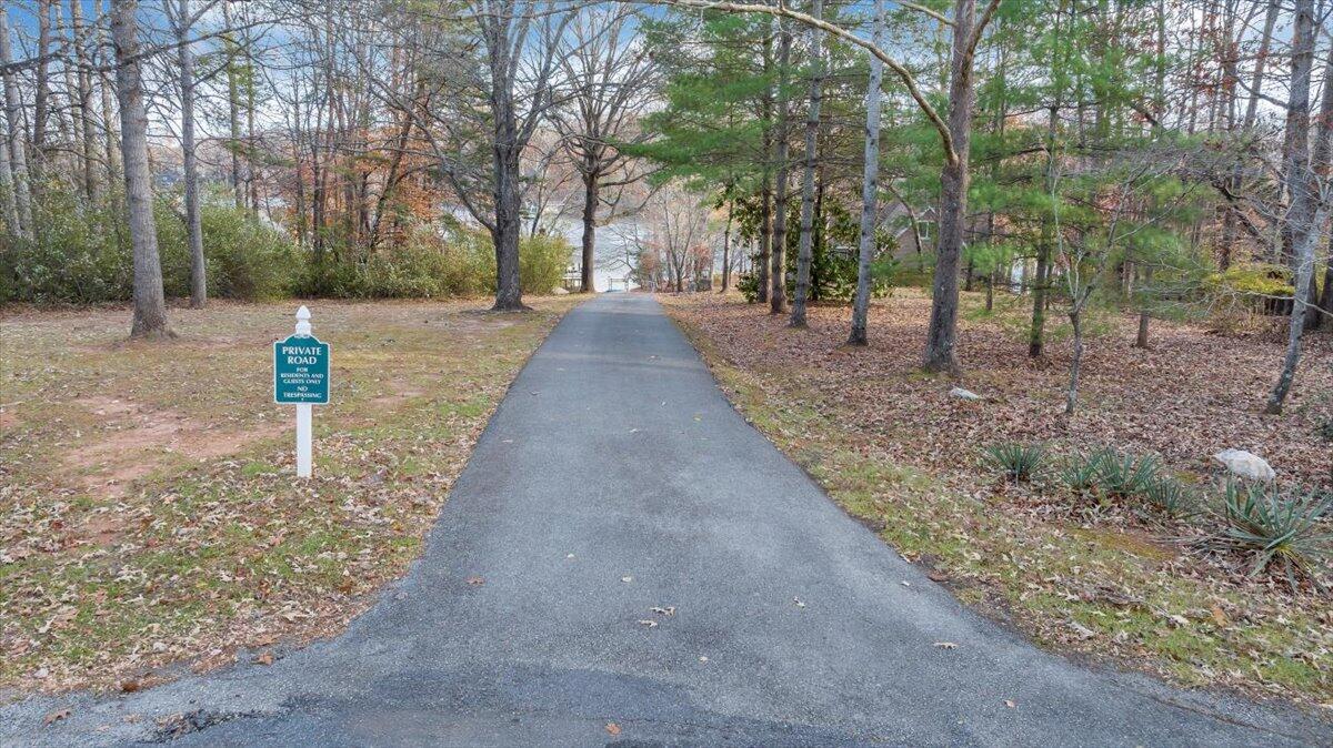 30 Rhonda DR