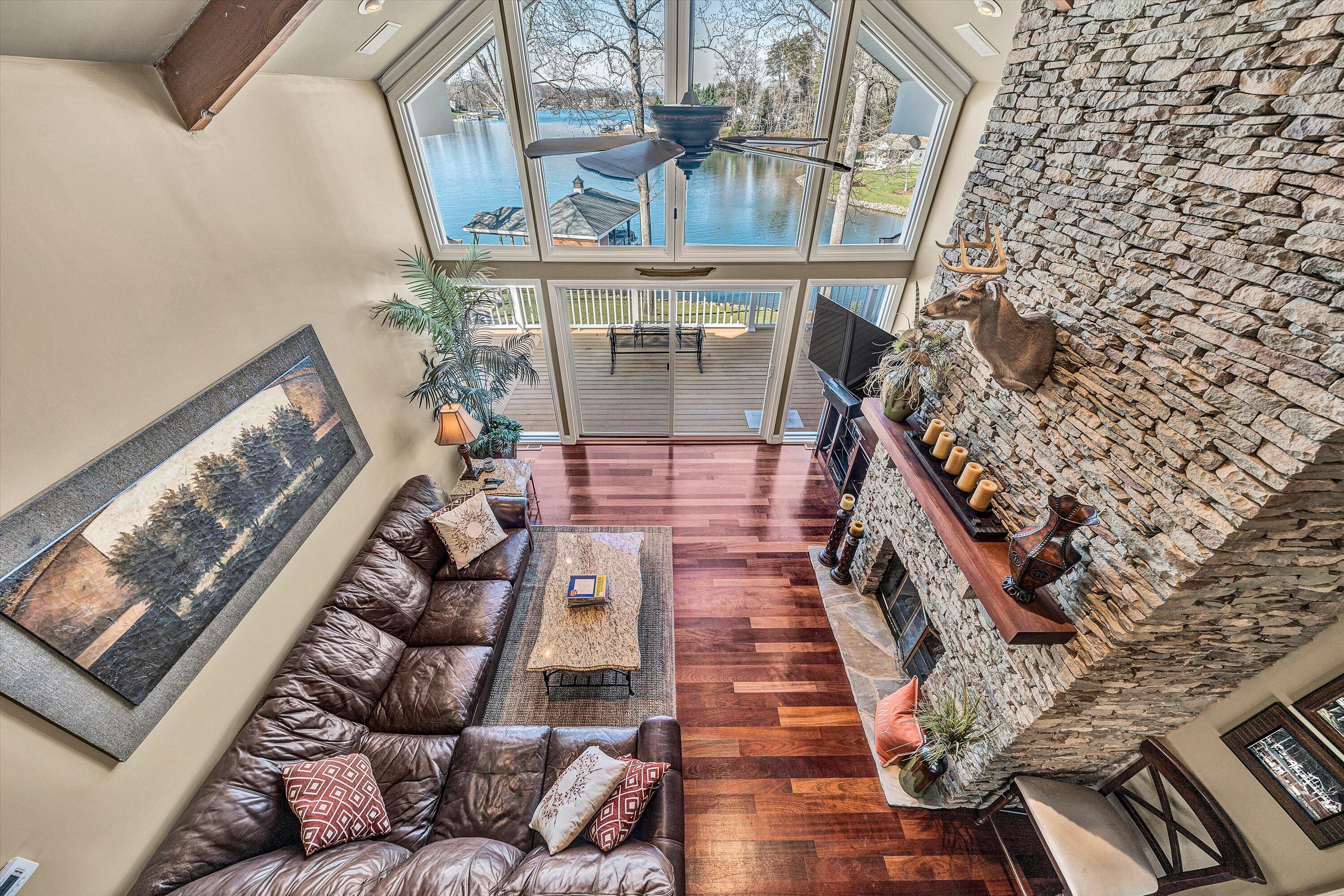 332 Fingerlake RD