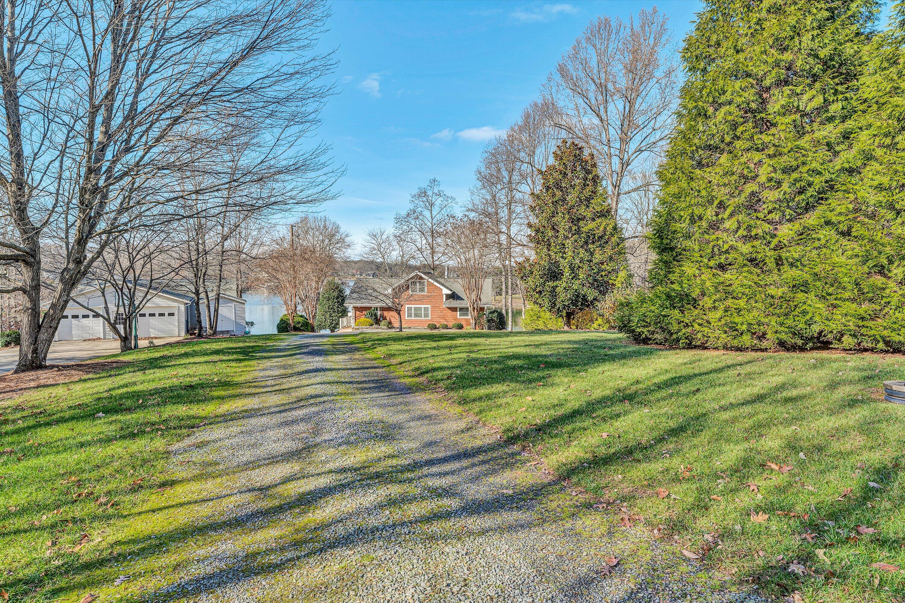 332 Fingerlake RD