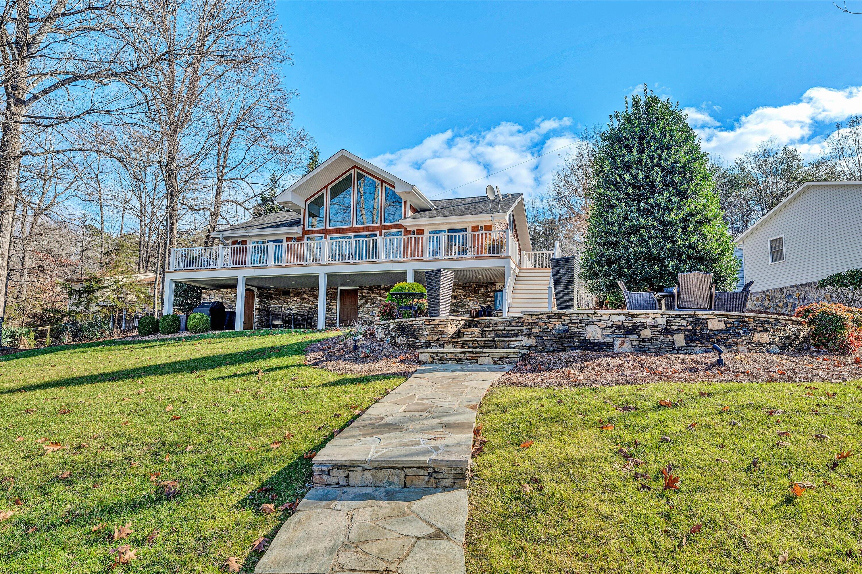332 Fingerlake RD