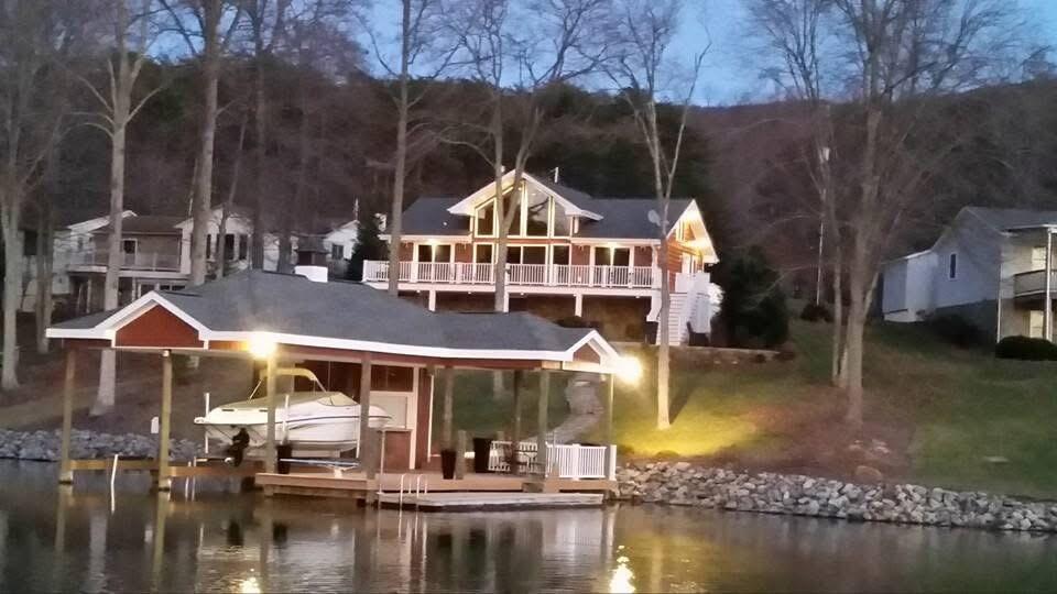 332 Fingerlake RD