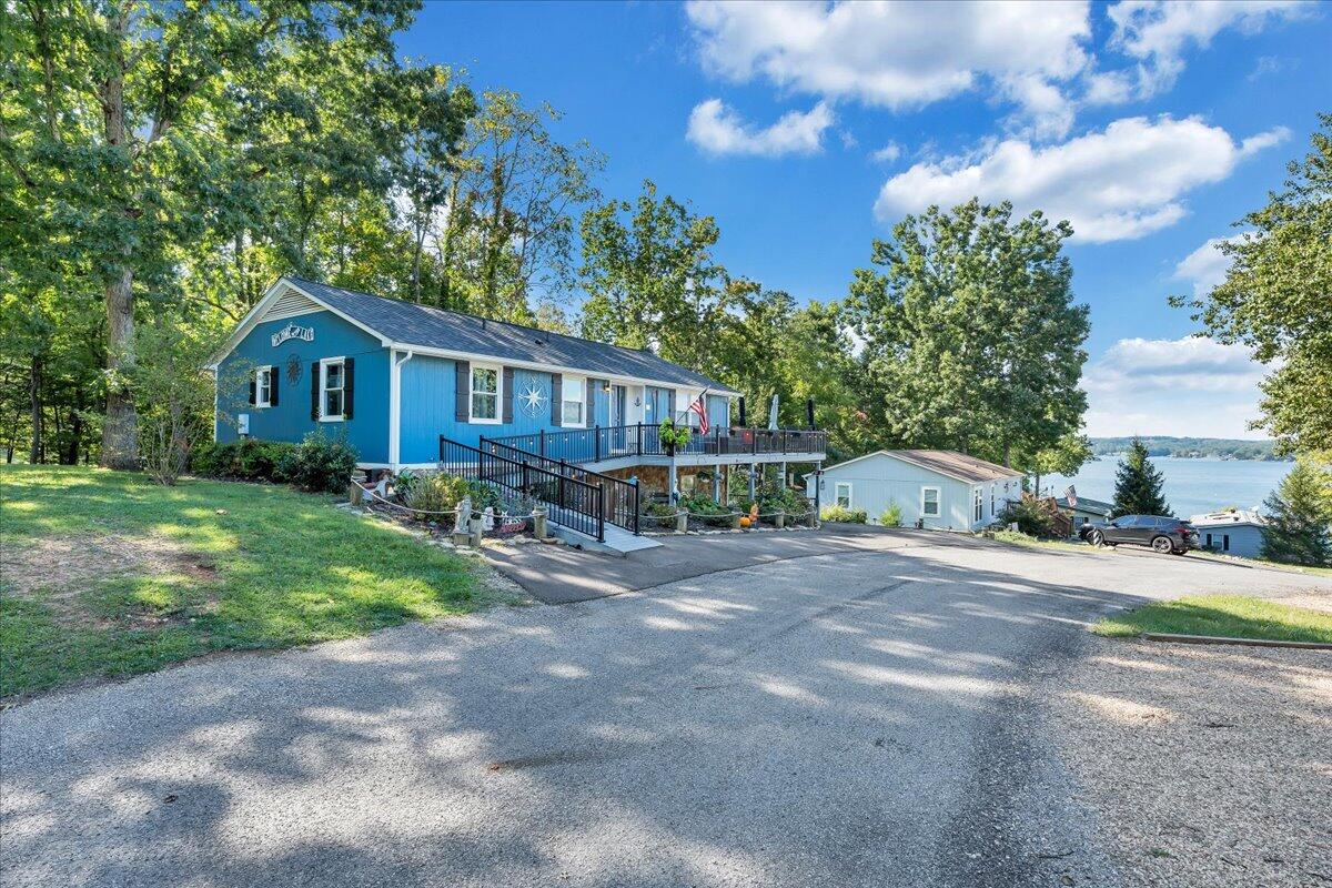 319 Mill Lake Rd