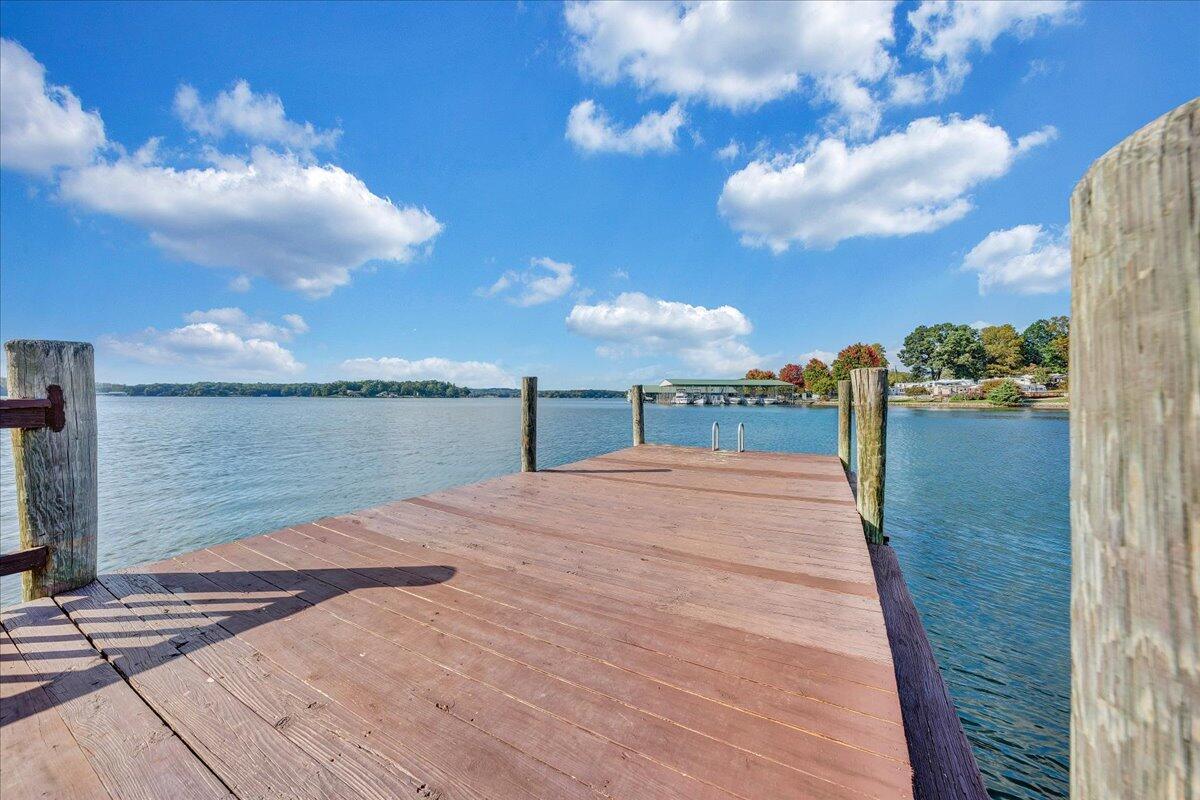 319 Mill Lake Rd