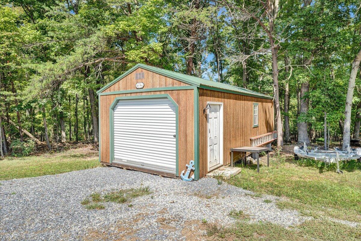 3164 Tolers Ferry RD