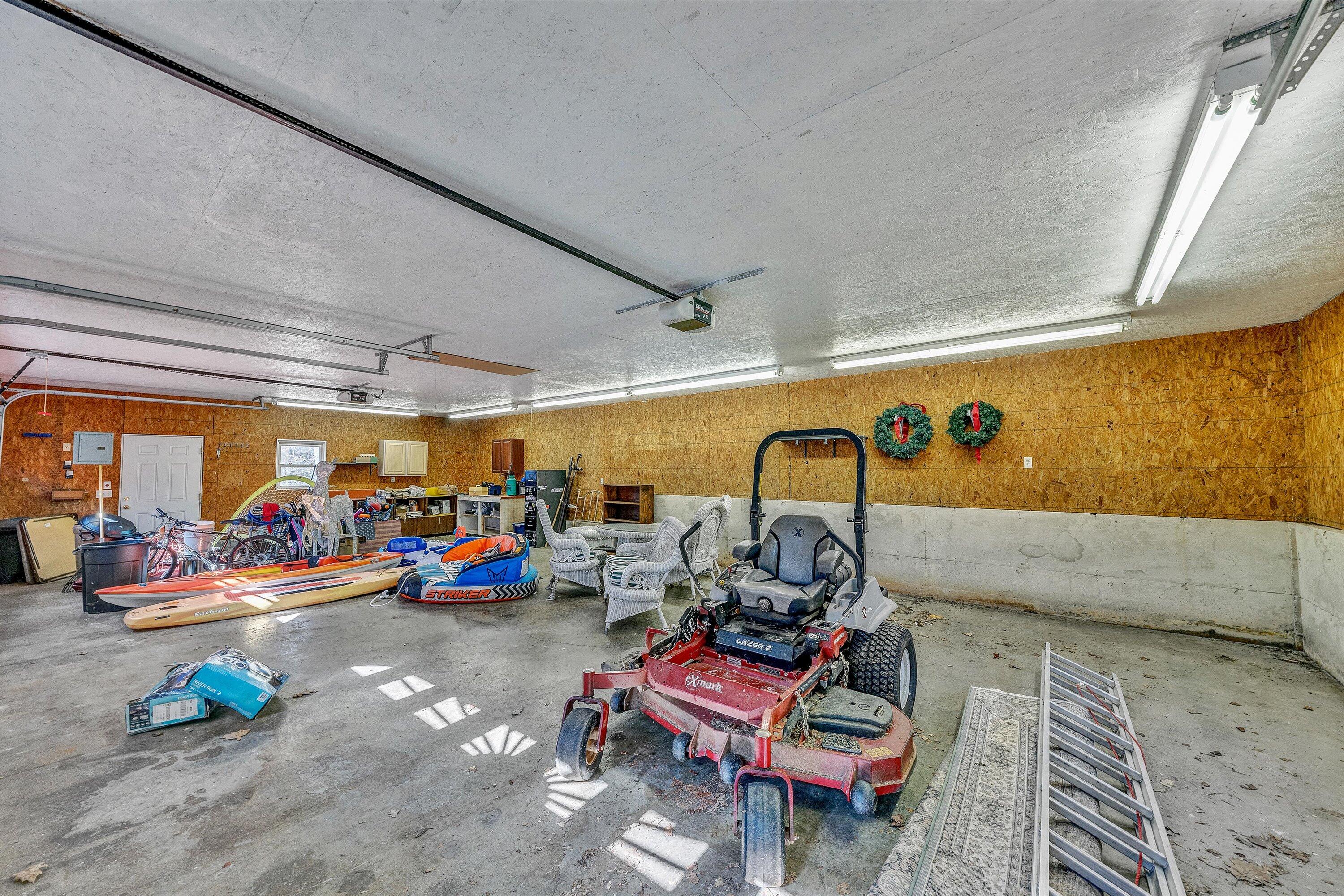 2865 Kemp Ford RD
