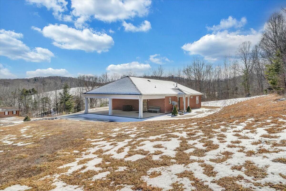 1064 Little Catawba Creek Rd