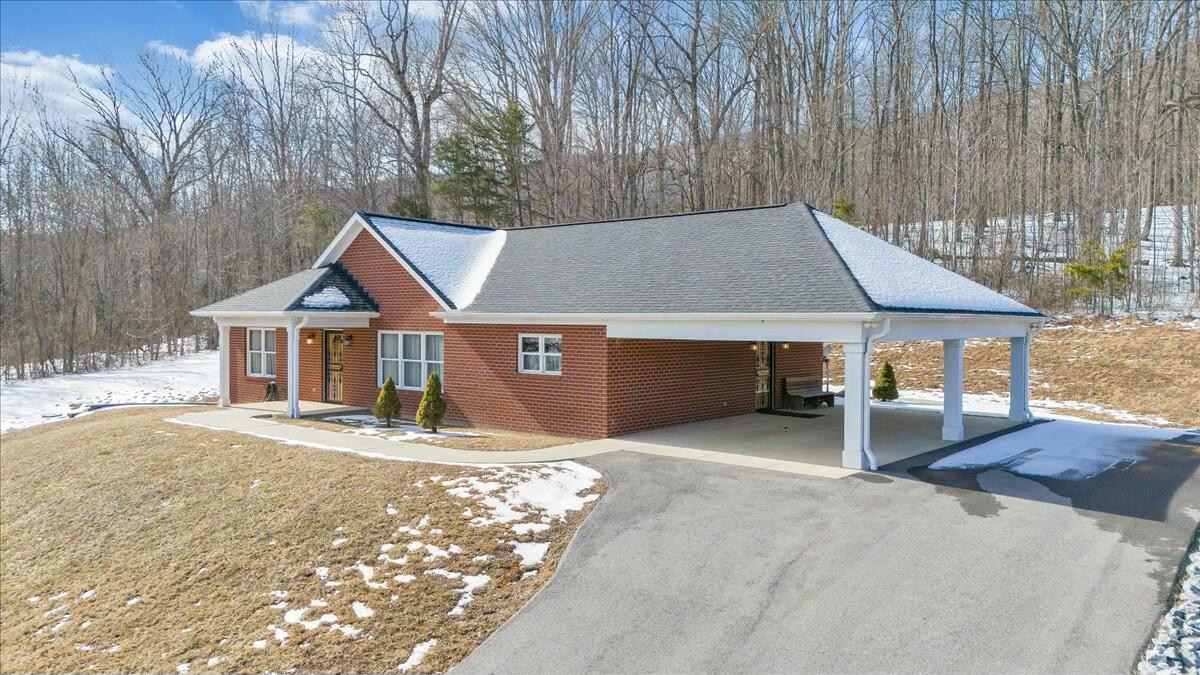 1064 Little Catawba Creek Rd