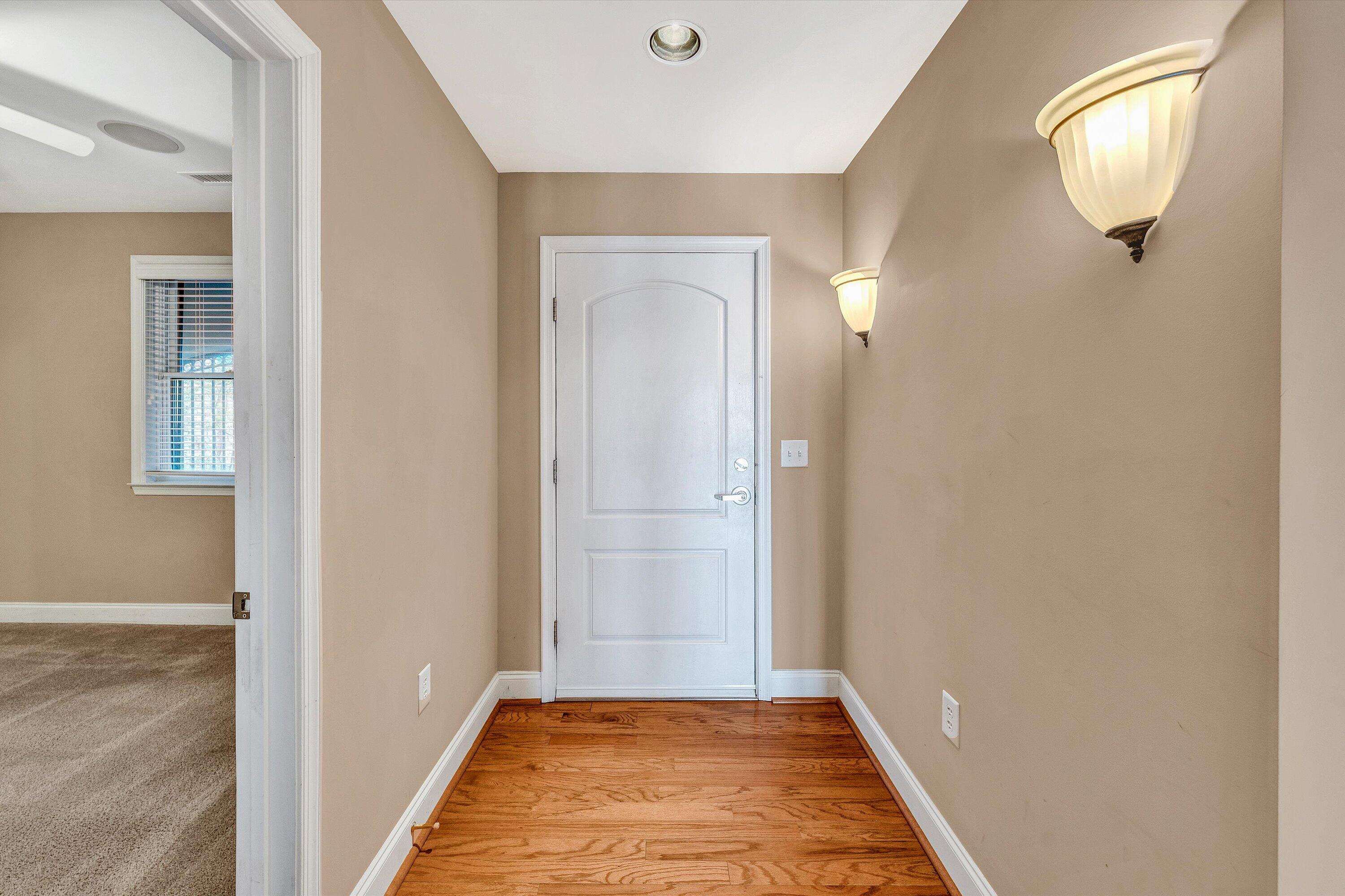100 Bridgewater Pointe PL Unit: 106
