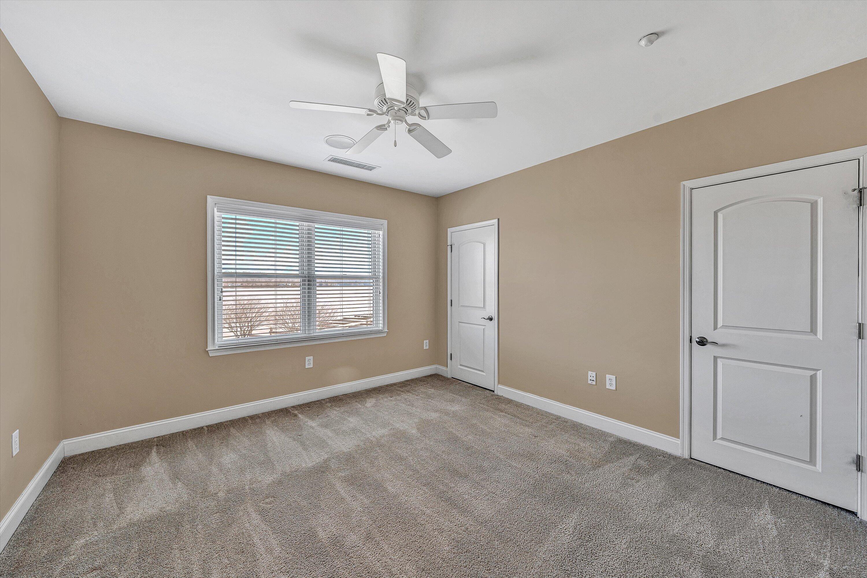 100 Bridgewater Pointe PL Unit: 106