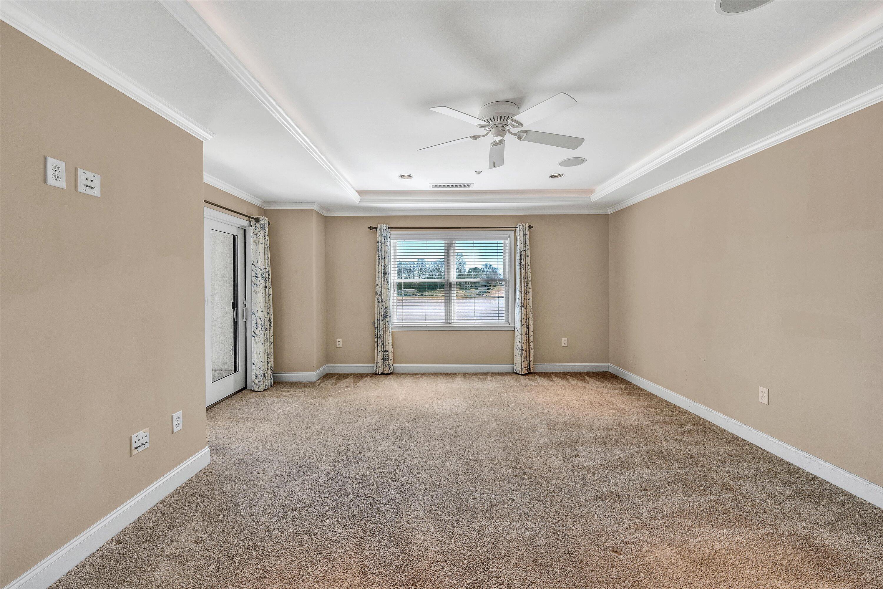 100 Bridgewater Pointe PL Unit: 106