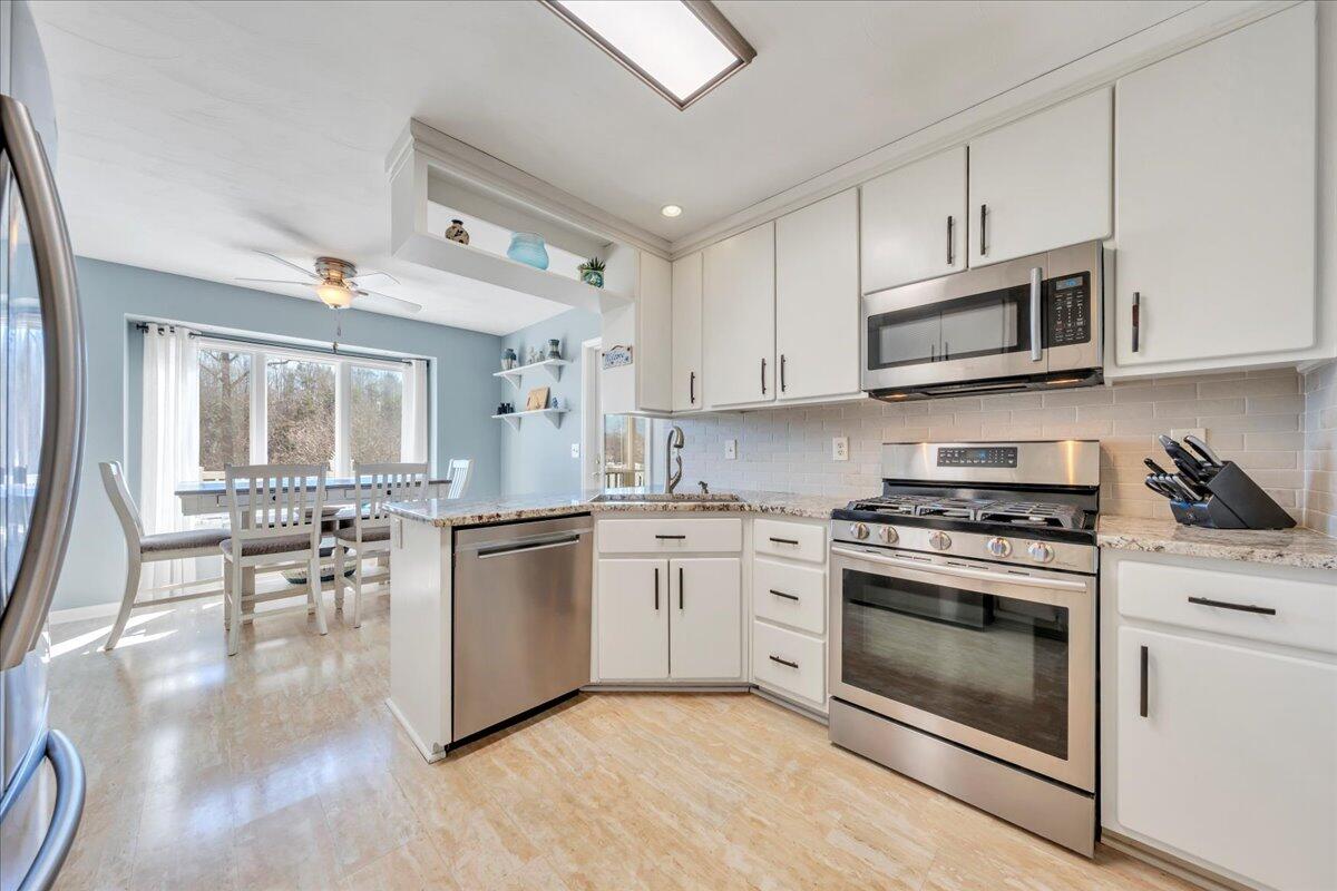 481 Brookwood RD