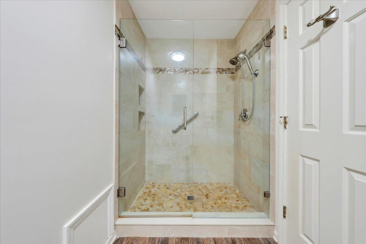 481 Brookwood RD