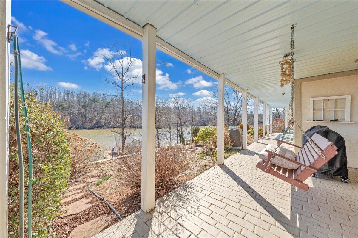 481 Brookwood RD