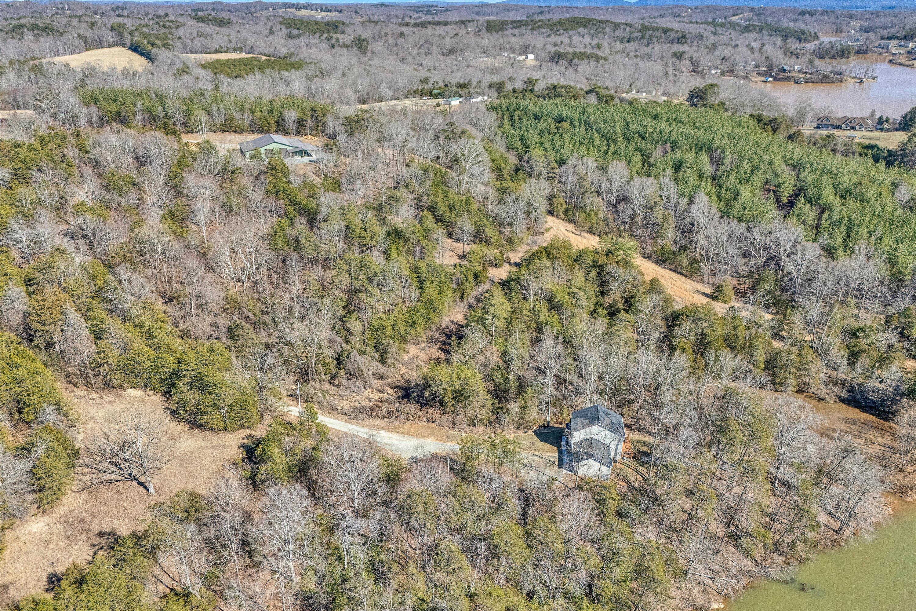293 Gilford RD