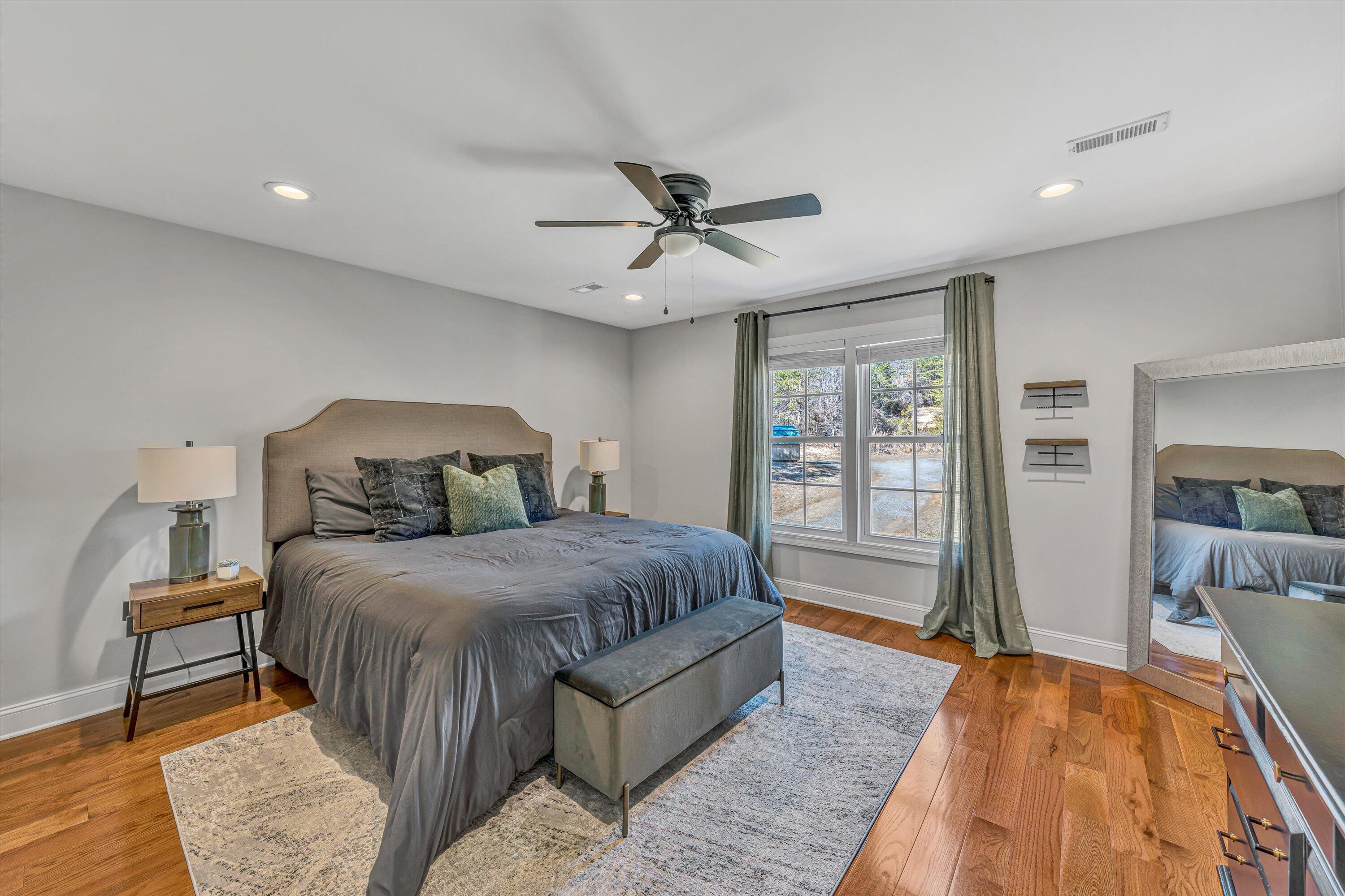 293 Gilford RD