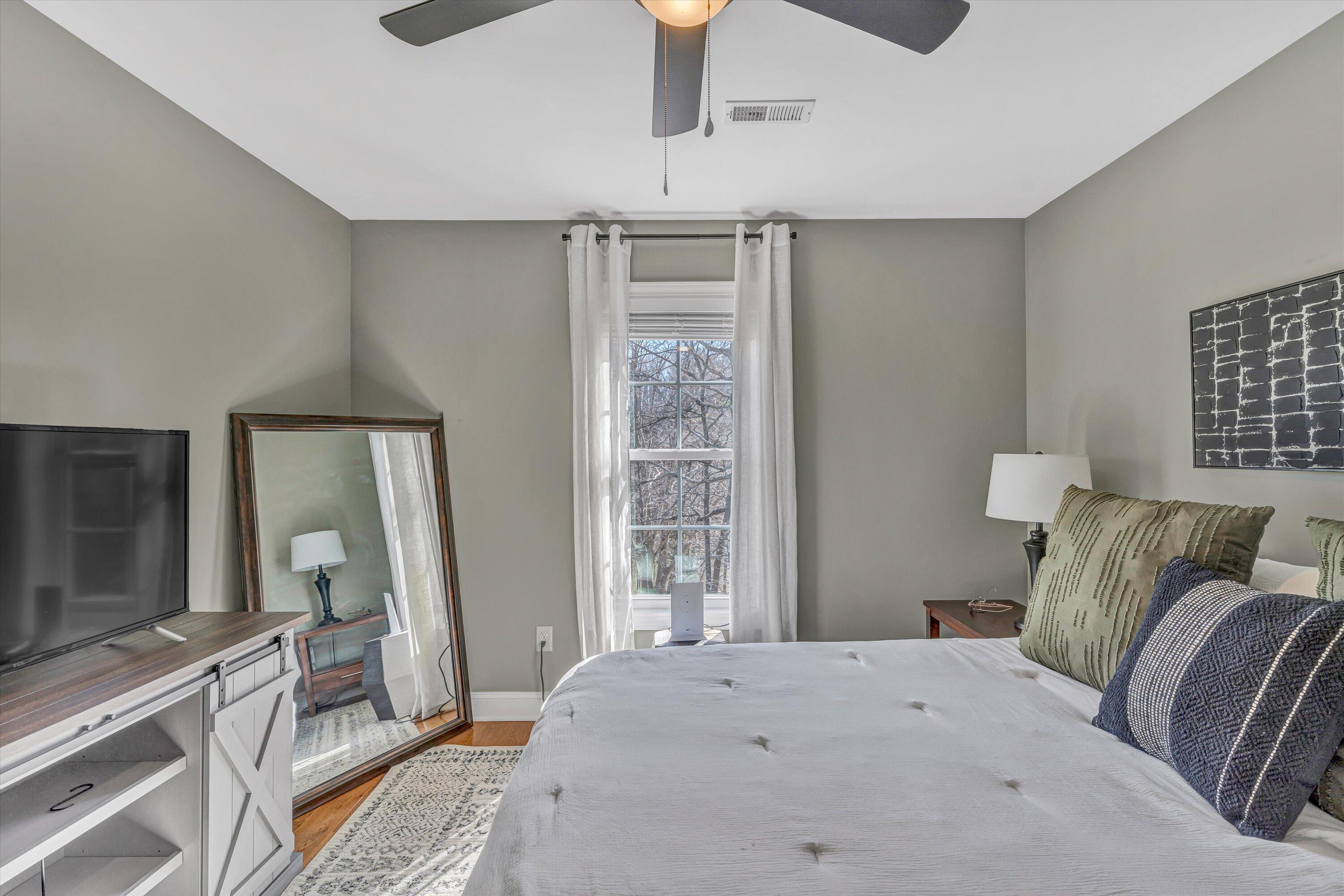293 Gilford RD