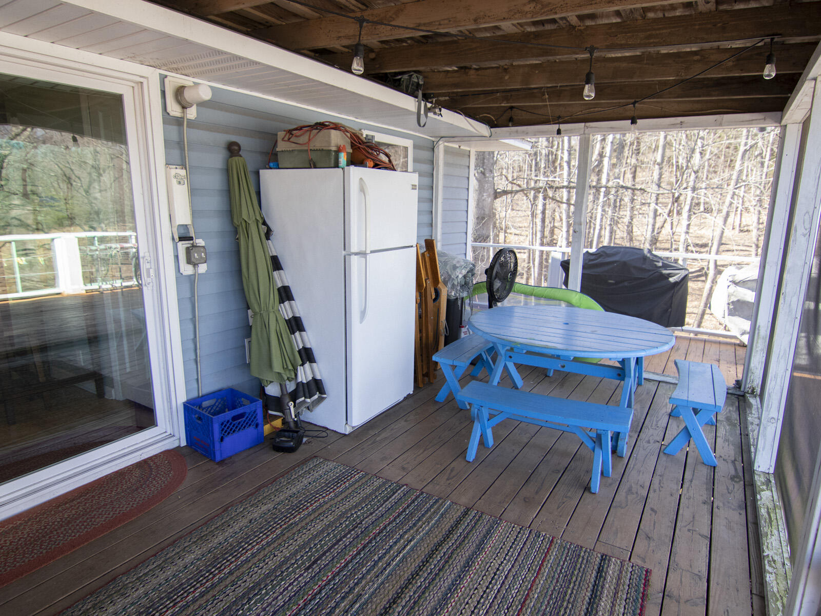 281 Waterlocked RD