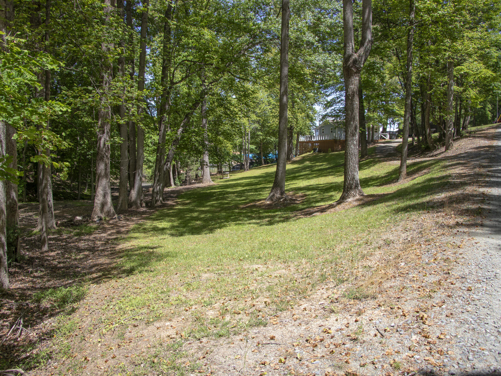 281 Waterlocked RD