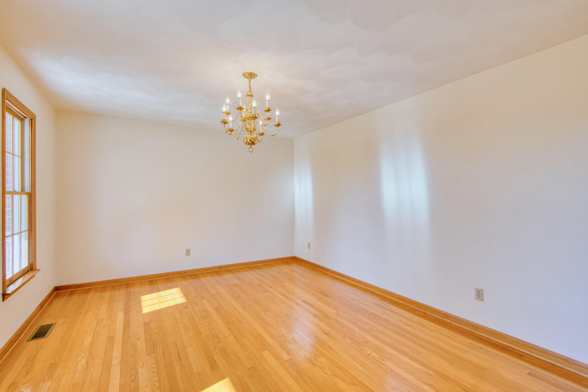 195 Showalter RD NW