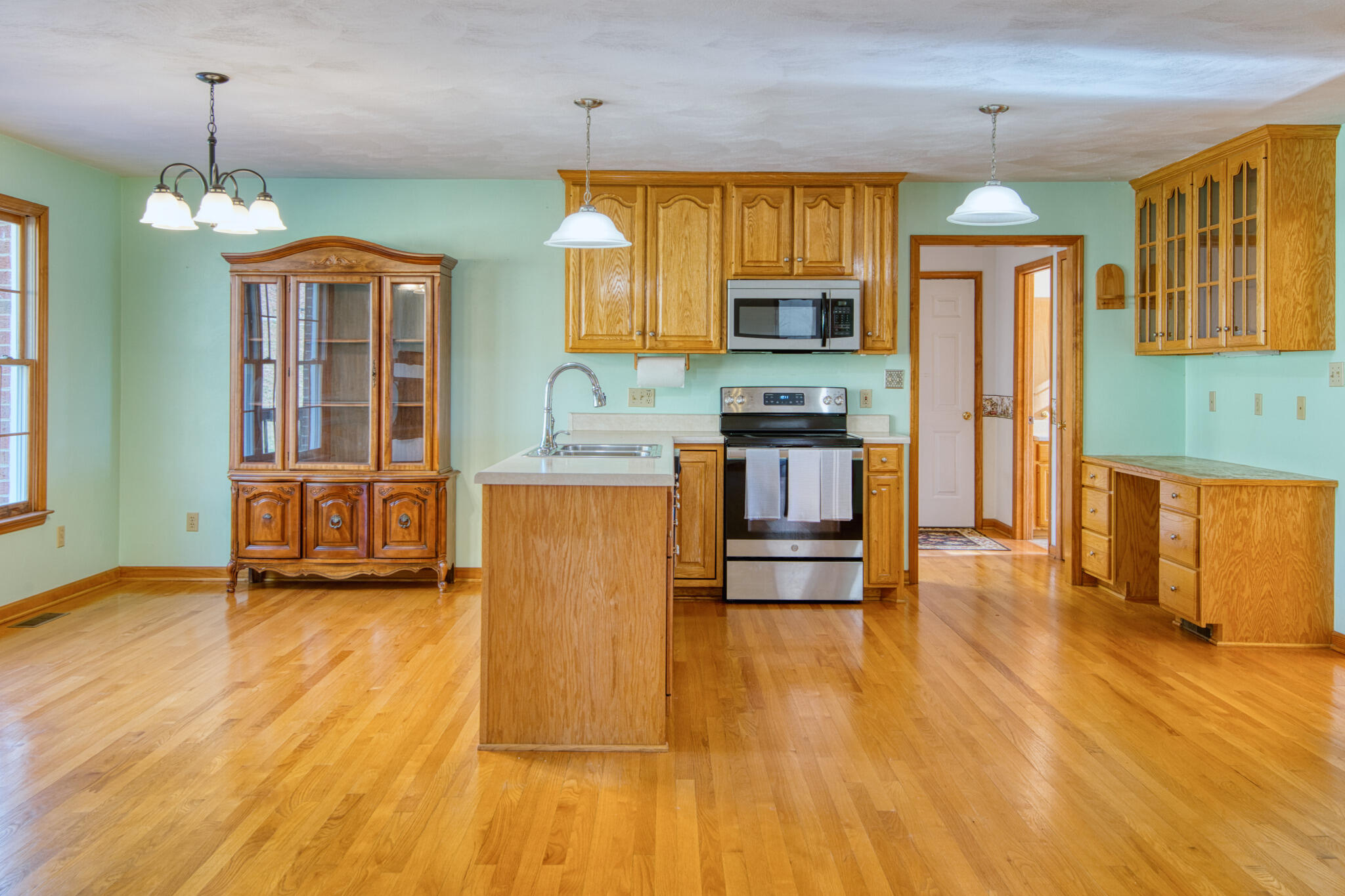 195 Showalter RD NW