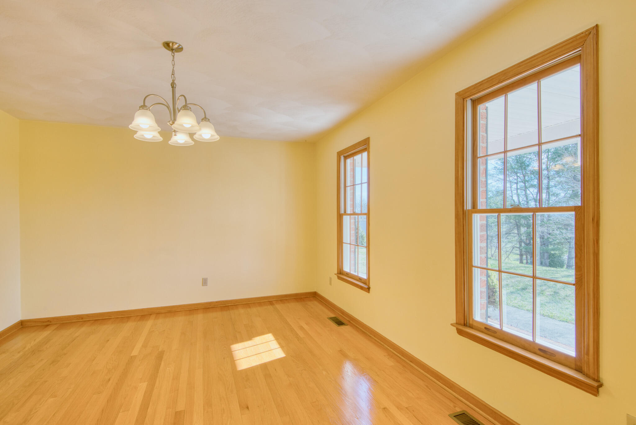 195 Showalter RD NW