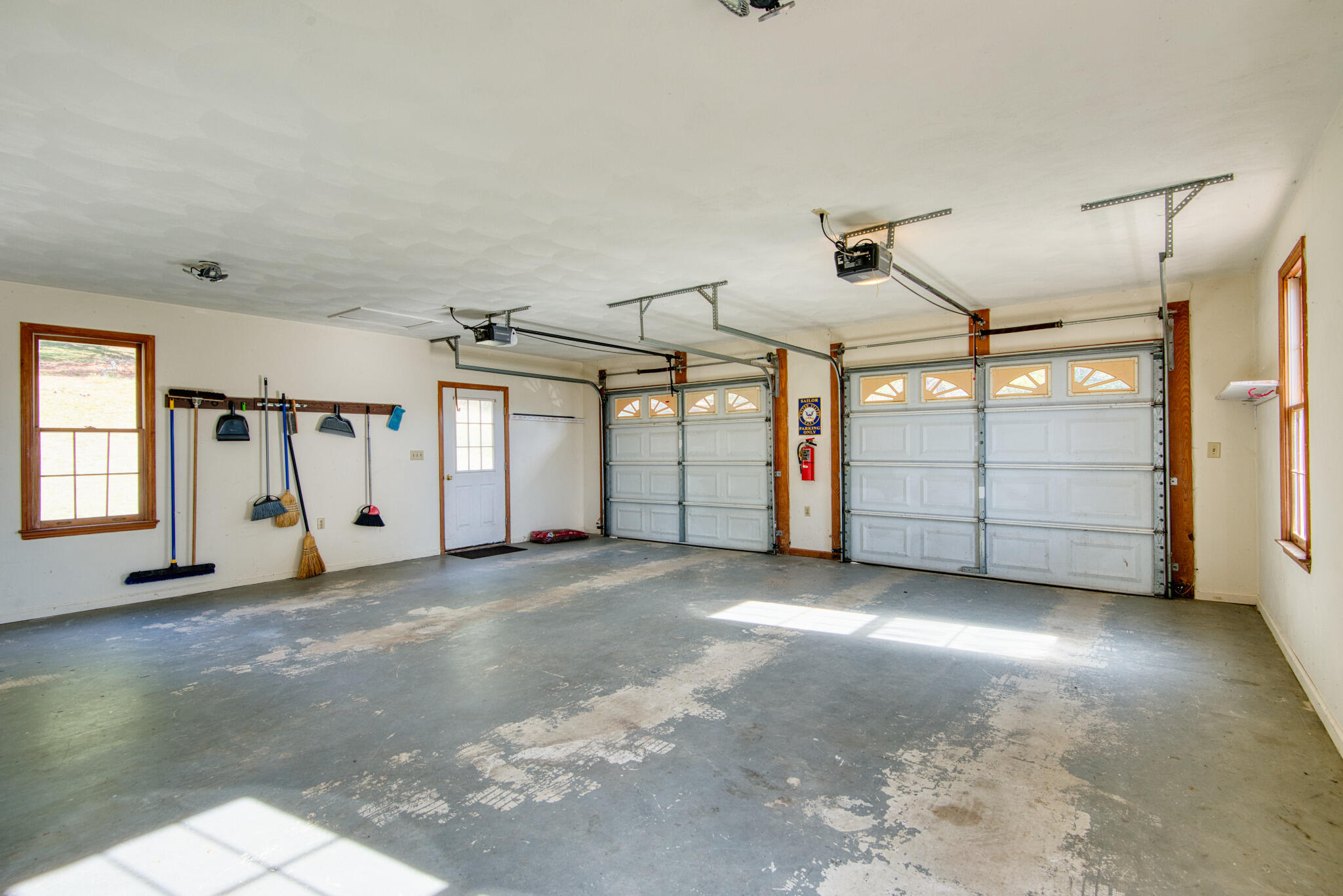 195 Showalter RD NW