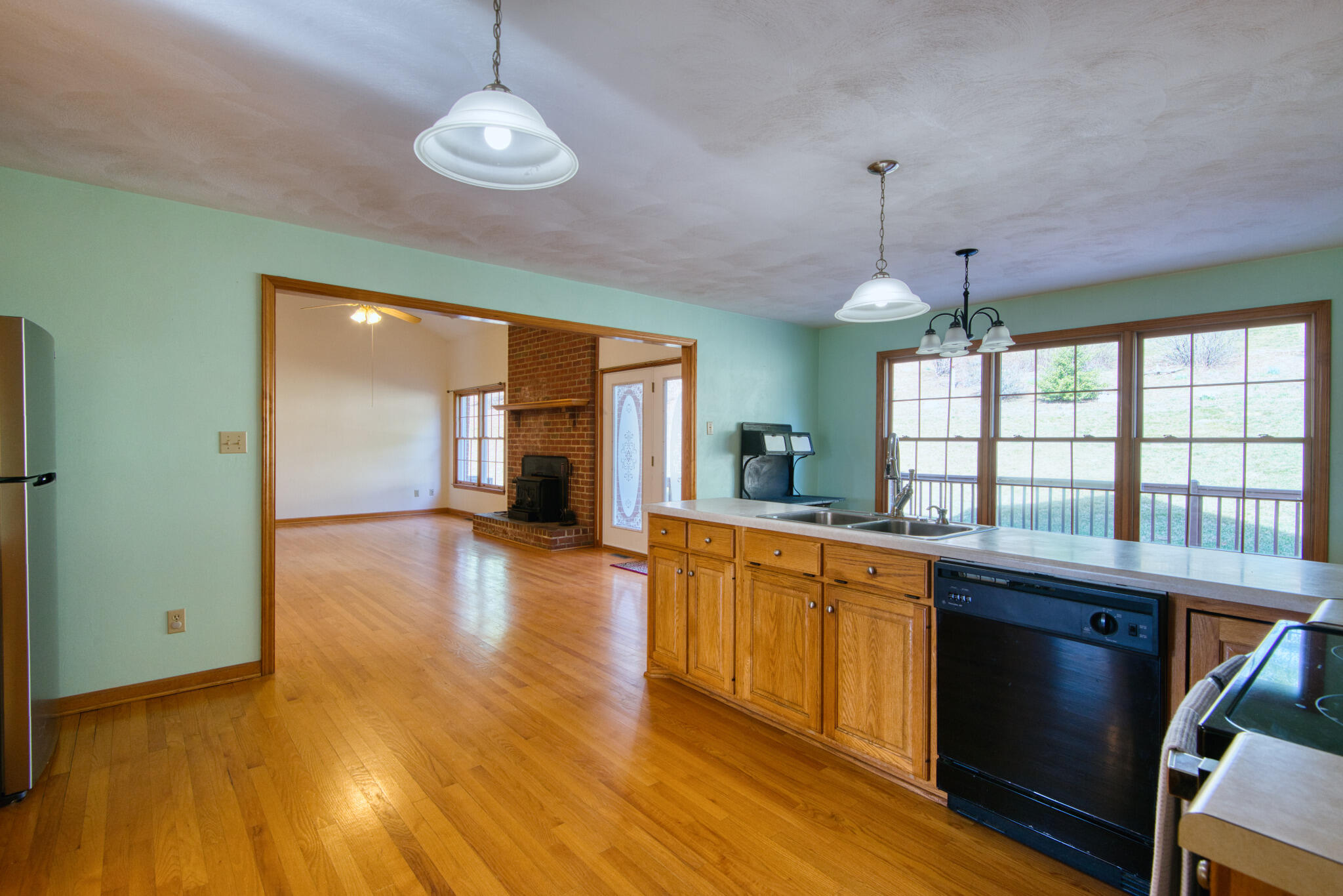 195 Showalter RD NW