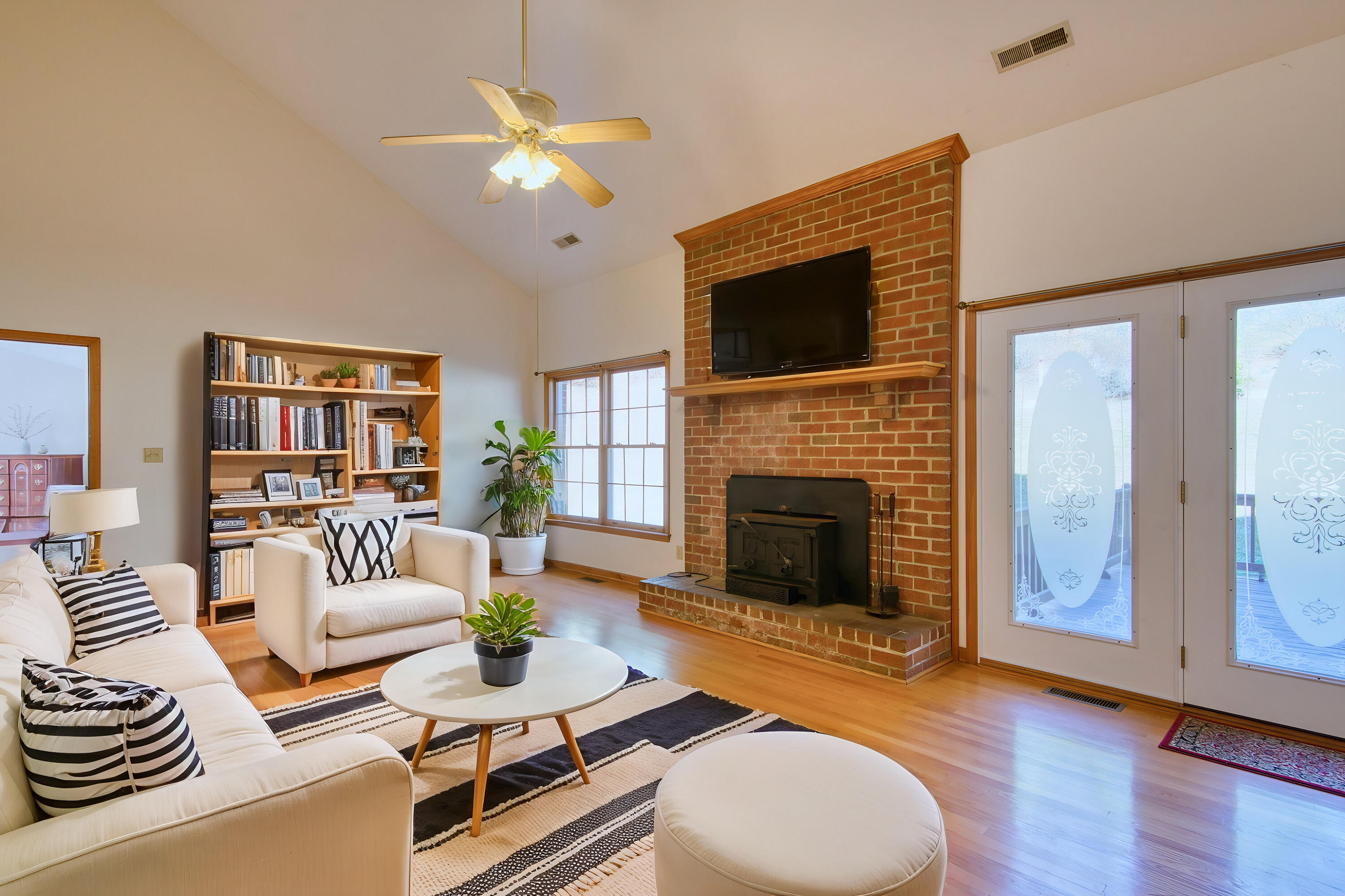 195 Showalter RD NW